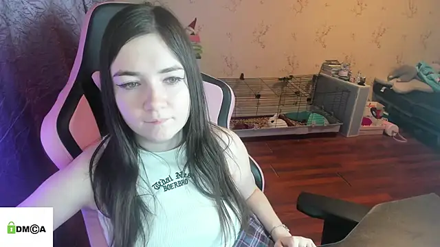 Snapshot of Crazy_forest_fairy chatting on February 2026 10:55:01 PM Crazy forest fairy online show from February 2026 10:55:01 PM