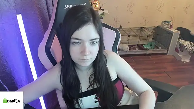 Crazy forest fairy online show from May 2026 11:32:02 PM