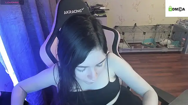 Crazy forest fairy online show from March 2025 11:16:02 PM