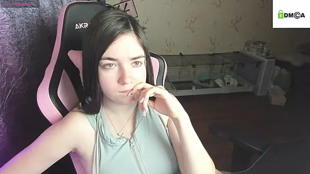 Crazy forest fairy online show from October 2025 01:15:02 AM