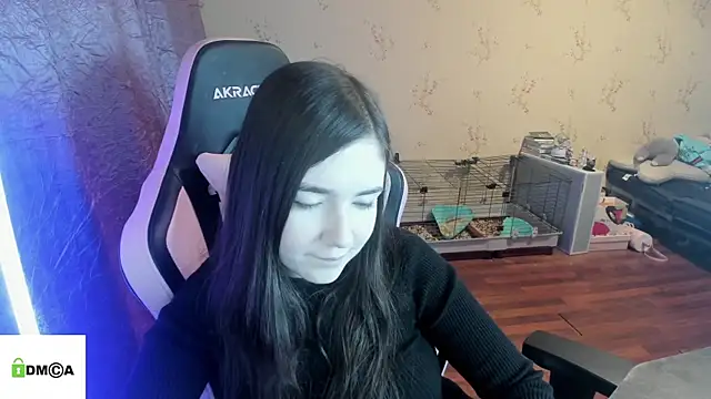 Snapshot of Crazy_forest_fairy chatting on February 2026 10:21:01 PM Crazy forest fairy online show from February 2026 10:21:01 PM