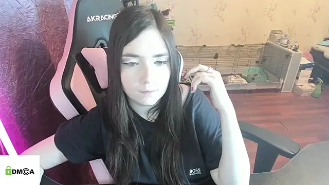 Crazy forest fairy online show from March 2026 09:13:02 PM