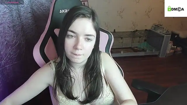 Crazy forest fairy online show from November 2025 10:43:02 PM