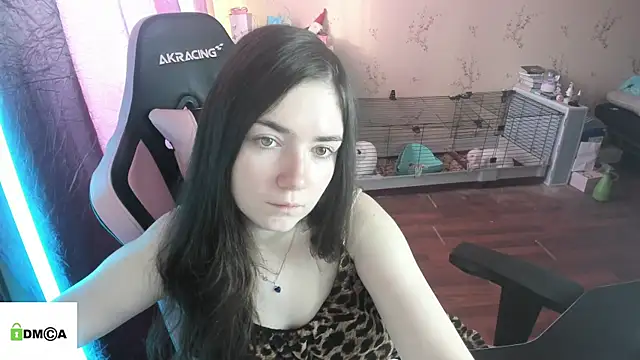 Crazy forest fairy online show from March 2026 06:20:01 AM