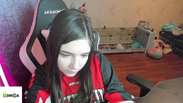 Snapshot of Crazy_forest_fairy chatting on February 2026 03:34:02 AM Crazy forest fairy online show from February 2026 03:34:02 AM