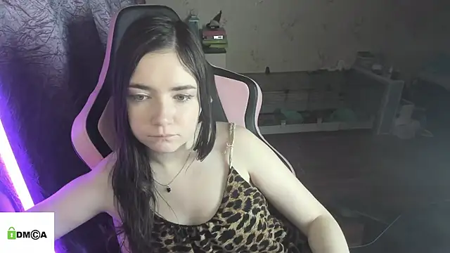 Crazy forest fairy online show from March 2026 03:33:01 AM