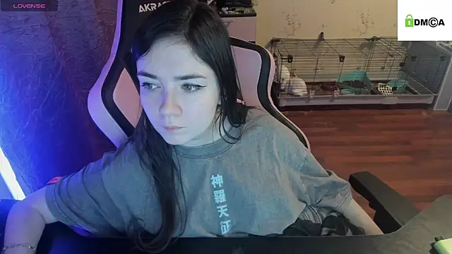 Crazy forest fairy online show from March 2025 02:19:01 AM