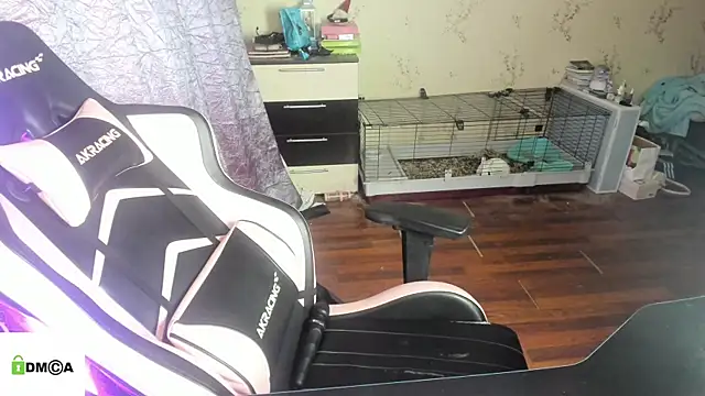 Crazy forest fairy online show from March 2026 04:38:02 AM