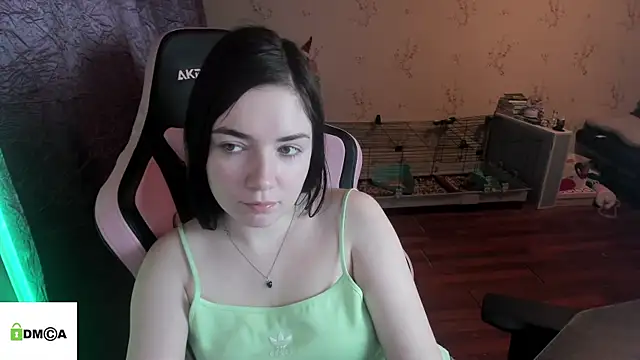 Snapshot of Crazy_forest_fairy chatting on February 2026 01:39:01 AM Crazy forest fairy online show from February 2026 01:39:01 AM