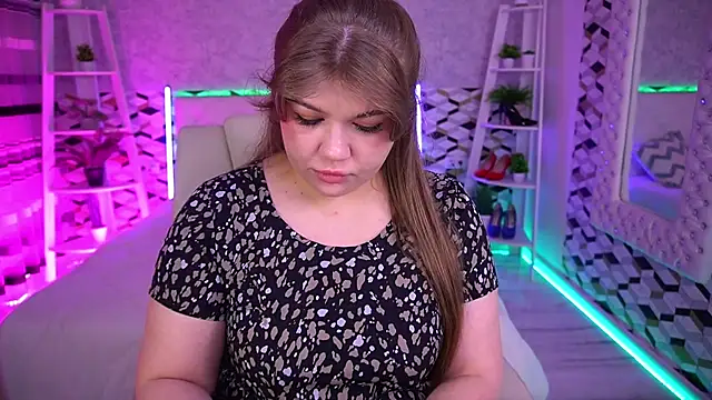 Snapshot of GabbieJay chatting on June 2026 12:43:02 PM GabbieJay online show from June 2026 12:43:02 PM