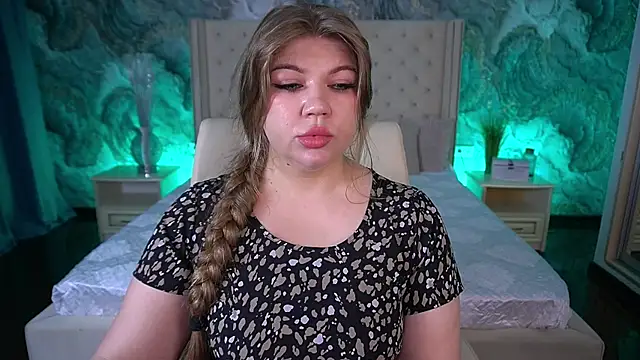 Snapshot of GabbieJay chatting on June 2026 01:39:02 PM GabbieJay online show from June 2026 01:39:02 PM