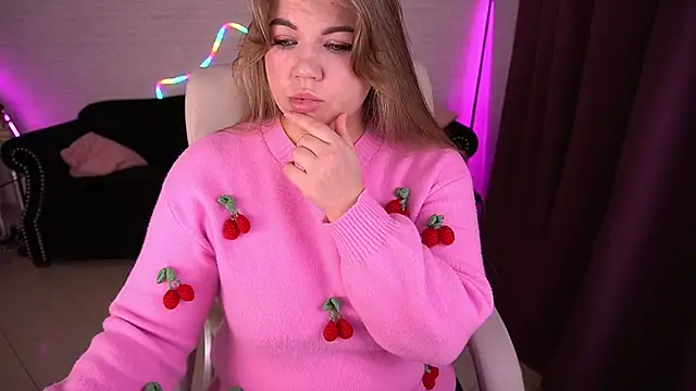 GabbieJay online show from November 2025 02:42:01 PM