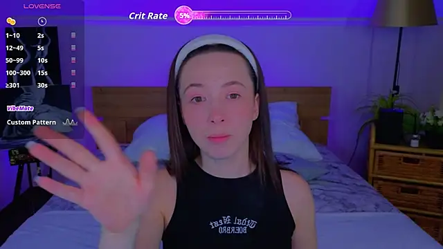 Snapshot of Hayle_Hill chatting on February 2026 12:54:01 AM Hayle Hill online show from February 2026 12:54:01 AM