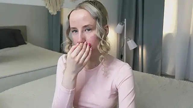 Cassie Kelman online show from March 2026 09:20:02 PM