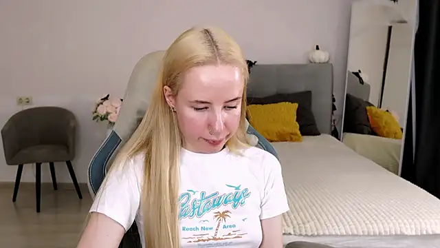 Cassie Kelman online show from October 2025 09:26:01 PM