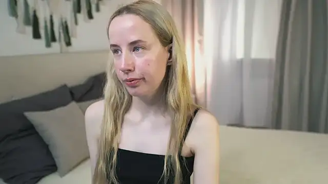 Cassie Kelman online show from May 2026 09:32:01 PM