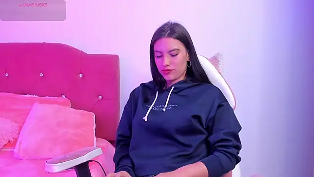 LucianaTomson online show from March 2026 10:49:02 PM