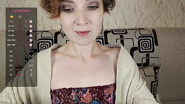 Snapshot of TinaWince chatting on September 2025 05:00:02 AM TinaWince online show from September 2025 05:00:02 AM