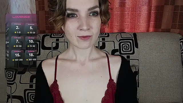 TinaWince online show from May 2026 04:50:01 AM