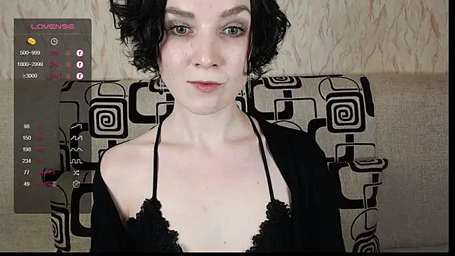 Snapshot of TinaWince chatting on March 2025 06:05:02 AM TinaWince online show from March 2025 06:05:02 AM