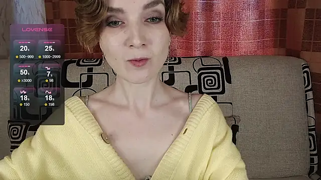 TinaWince online show from April 2026 04:41:01 AM