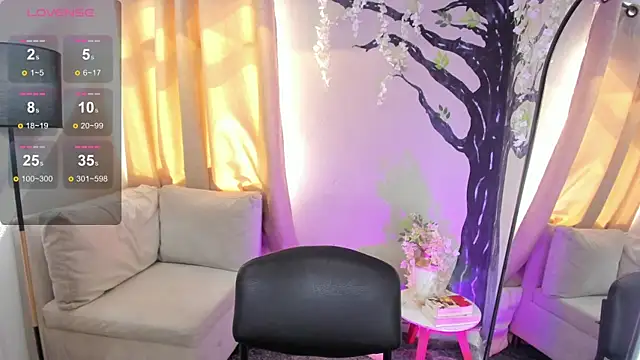  alaiasmile  online show from May 2026 07:50:02 PM