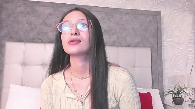 Snapshot of dafne_bss chatting on June 2026 11:02:03 PM dafne bss online show from June 2026 11:02:03 PM