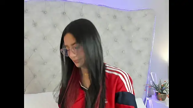 dafne bss online show from March 2026 05:05:01 AM