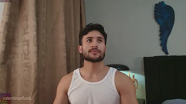 Valentinoford online show from November 2025 09:29:01 PM