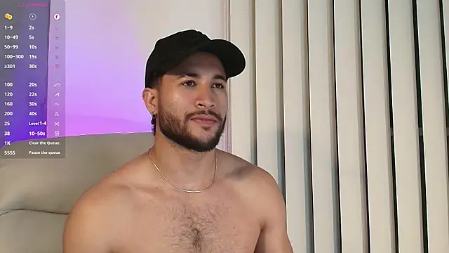 Valentinoford online show from February 2025 02:34:01 AM