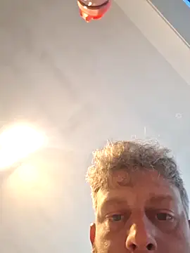 Jonjon3669 online show from April 2026 09:33:02 PM