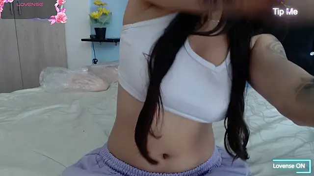 evatits 1 online show from November 2025 01:01:01 PM