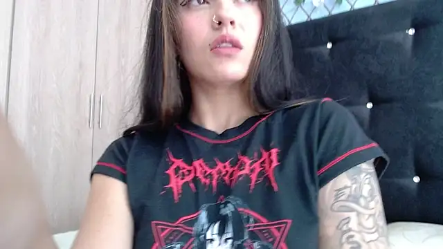 evatits 1 online show from April 2026 12:44:01 PM