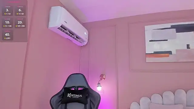 Snapshot of mara_brooks chatting on October 2025 06:53:01 PM mara brooks online show from October 2025 06:53:01 PM