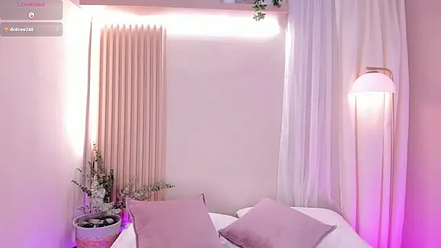 mara brooks online show from November 2025 08:23:01 PM