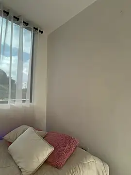 Naughty arabs online show from April 2026 08:31:01 PM