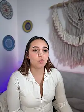 Naughty arabs online show from March 2026 04:05:01 PM