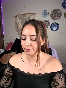 Naughty arabs online show from September 2025 11:11:01 PM