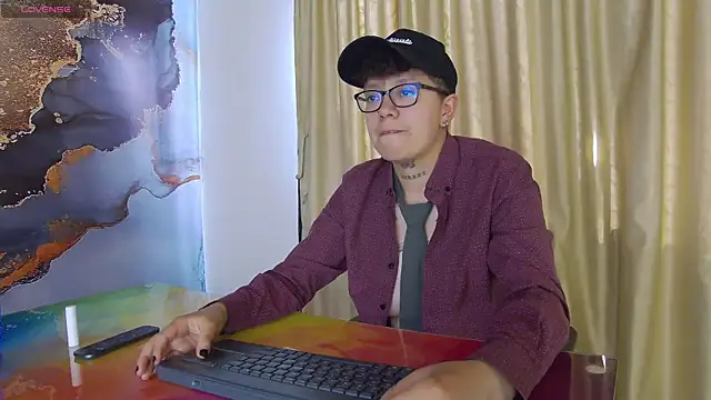 alex noa online show from September 2025 07:36:01 PM