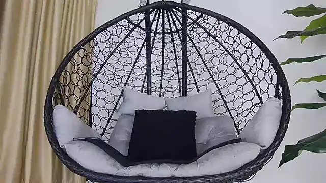 alex noa online show from November 2025 07:18:02 PM