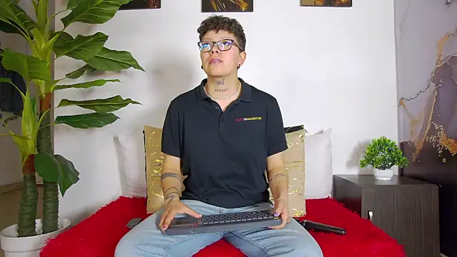 alex noa online show from February 2026 07:35:01 PM