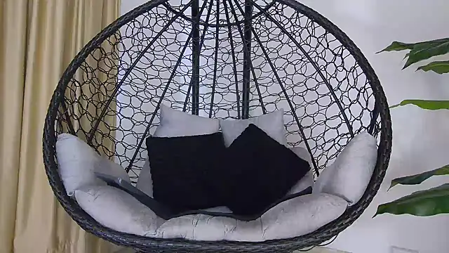 alex noa online show from November 2025 07:28:02 PM