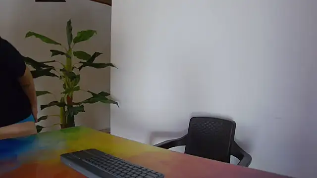 alex noa online show from October 2025 07:24:02 PM