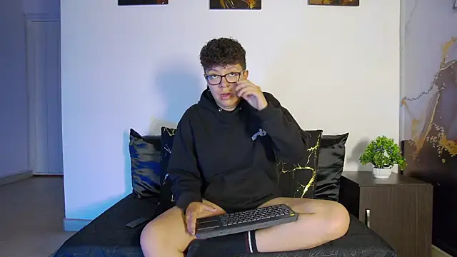 alex noa online show from April 2026 07:25:02 PM