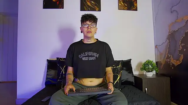 alex noa online show from April 2026 05:41:02 PM