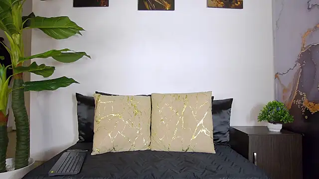 alex noa online show from February 2026 07:24:02 PM