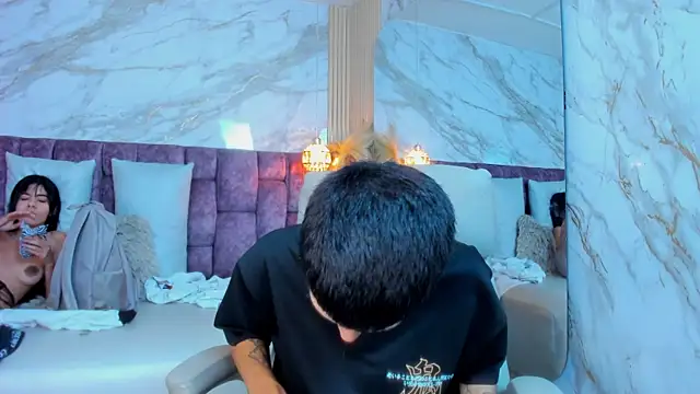 kendalltaylorr online show from April 2026 03:19:01 AM