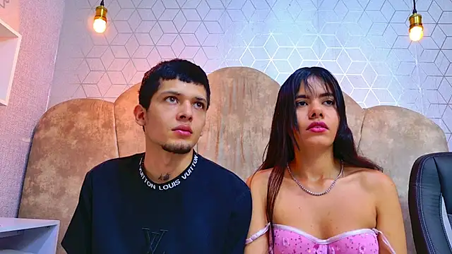 kendalltaylorr online show from March 2026 03:09:02 AM