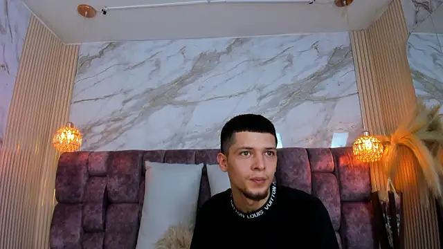 kendalltaylorr online show from March 2026 03:08:02 AM