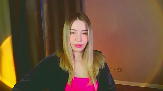 Snapshot of mia_raspberrie chatting on January 2025 11:12:02 AM mia raspberrie online show from January 2025 11:12:02 AM